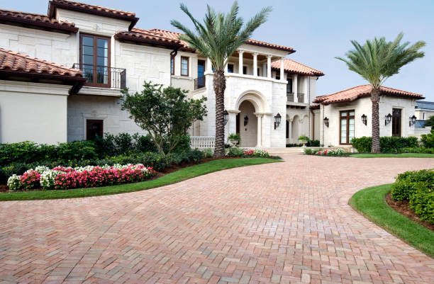 Best Professional Driveway Pavers  in Coleraine, MN
