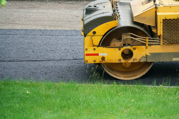 Best Permeable Paver Driveway  in Coleraine, MN